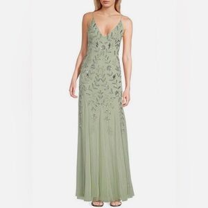 Elegant Mint Green Evening Gown